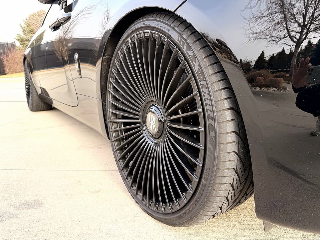 Used 2016 Rolls-Royce Wraith image 8