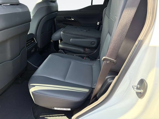 Used 2025 Lexus GX 550 AWD/4WD image 15