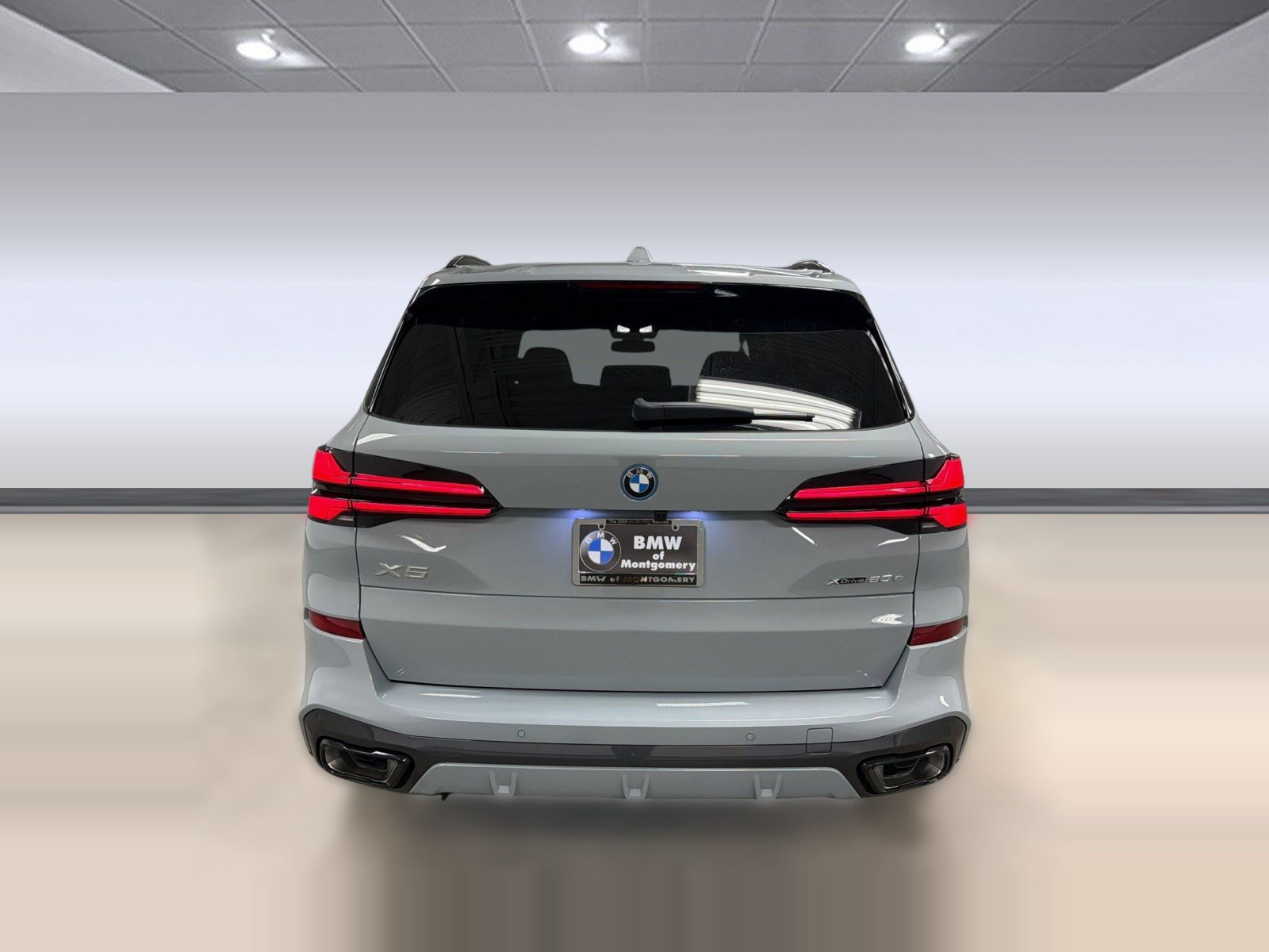 New 2026 BMW X5 xDrive50e w/ M Sport Package AWD/4WD image 9