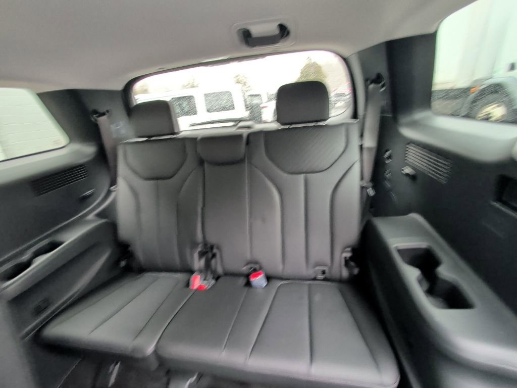 Used 2025 Hyundai Palisade SEL image 13