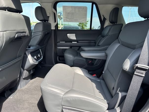 New 2026 Ford Expedition Active AWD/4WD image 27