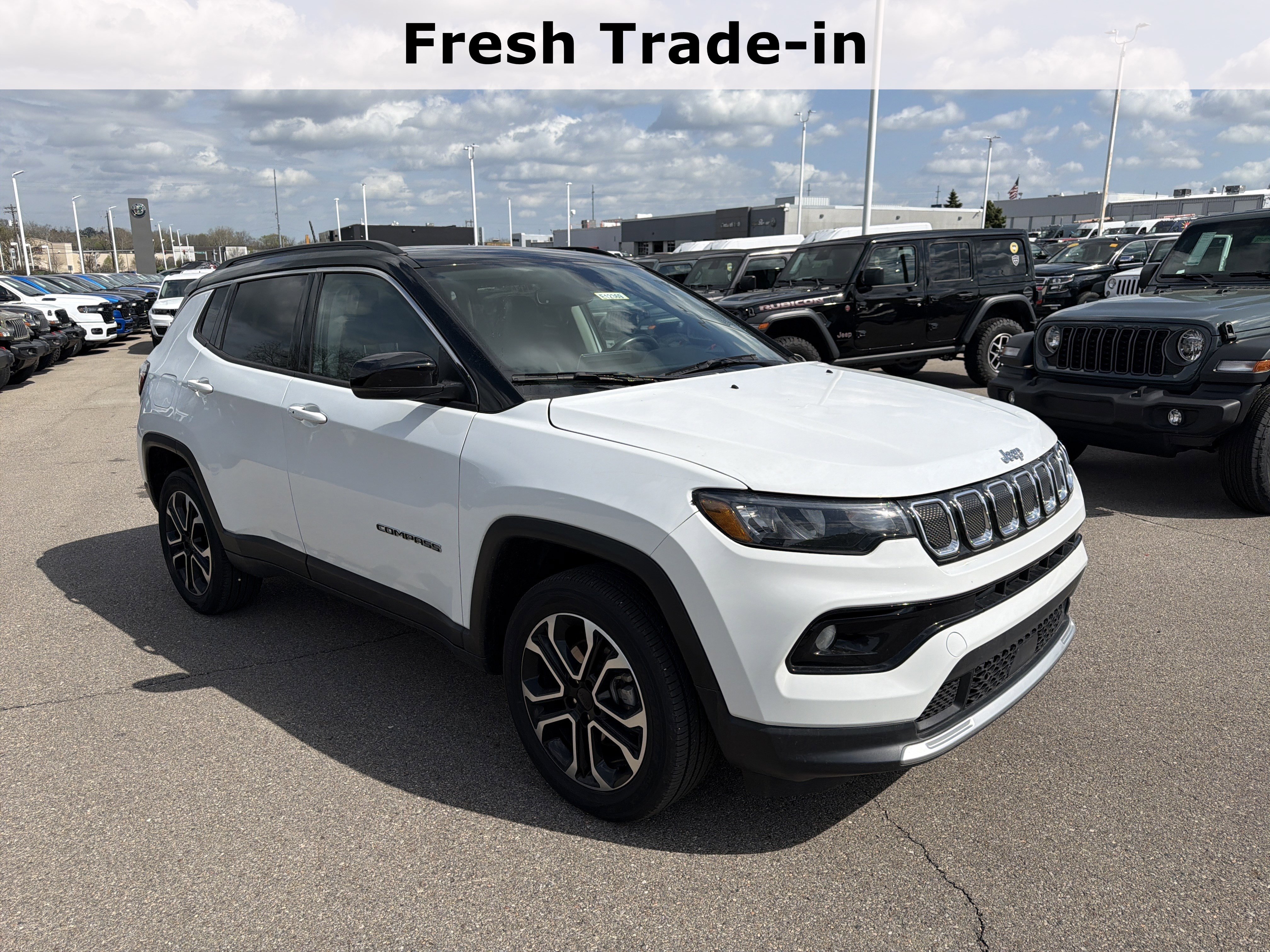 Used 2022 Jeep Compass Limited w/ Sun and Sound Group image 14