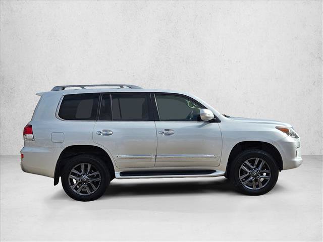 Used 2013 Lexus LX 570 4WD w/ Luxury Pkg w/Pre-crash video 4