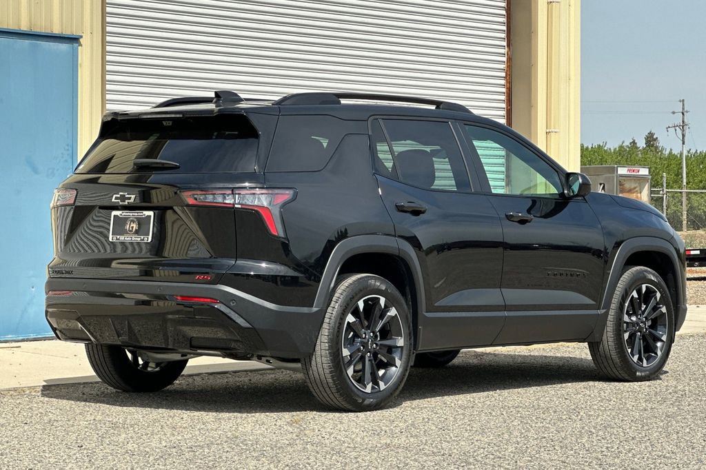 New 2026 Chevrolet Equinox RS w/ Convenience Package III FWD image 6