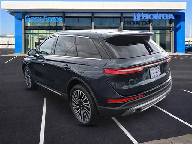 Used 2022 Lincoln Corsair Reserve w/ Equipment Group 201A image 3