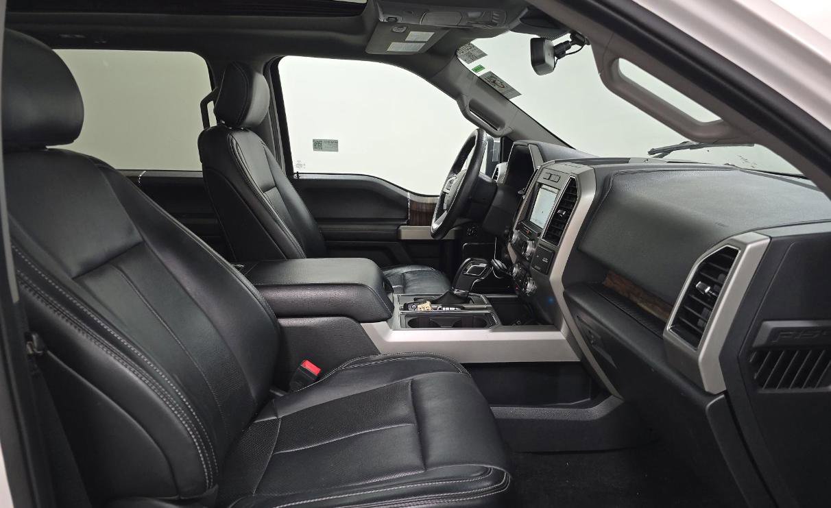 Used 2019 Ford F150 Lariat w/ Equipment Group 502A Luxury image 10