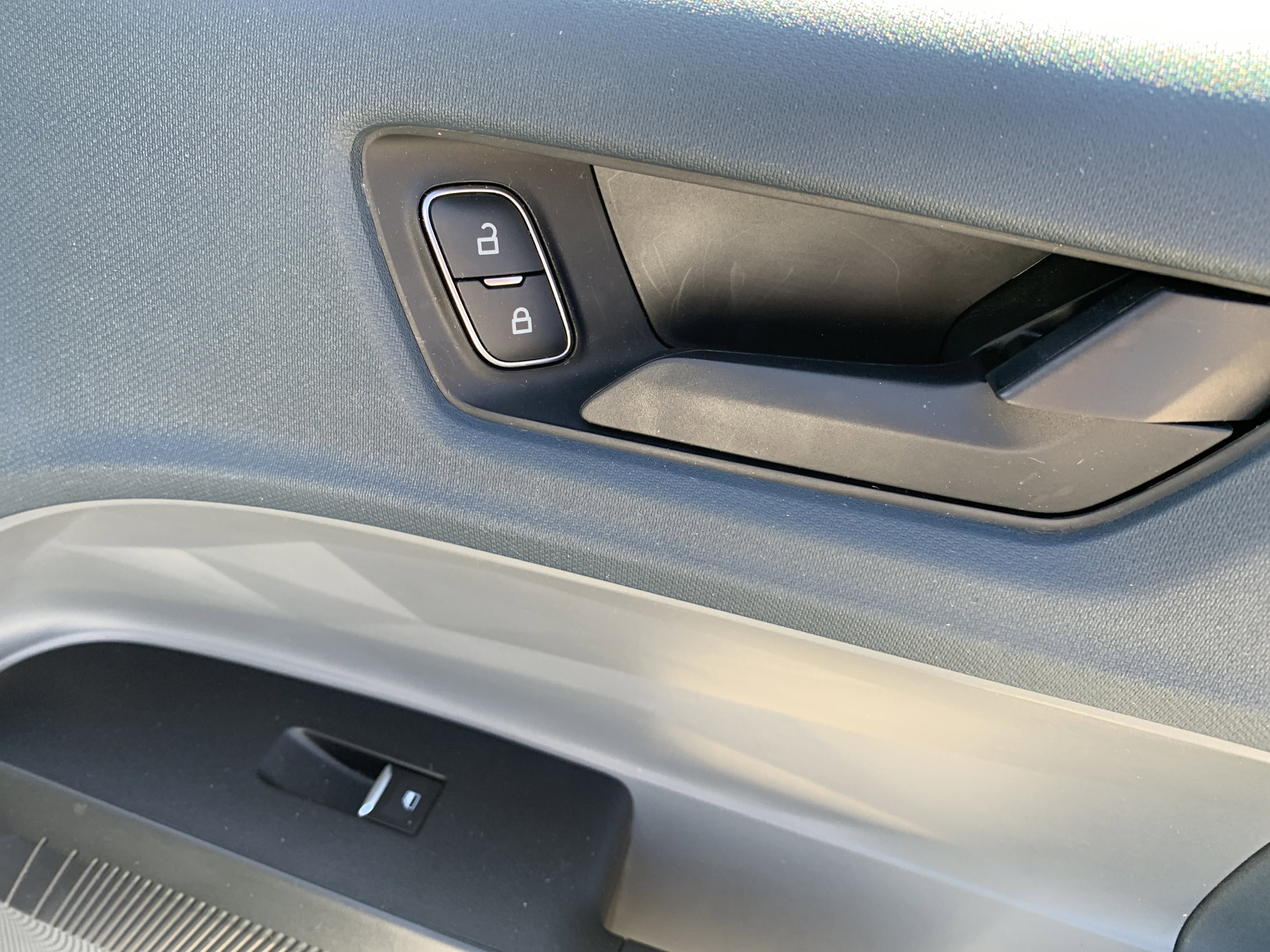 Used 2022 Ford Maverick XL FWD image 40