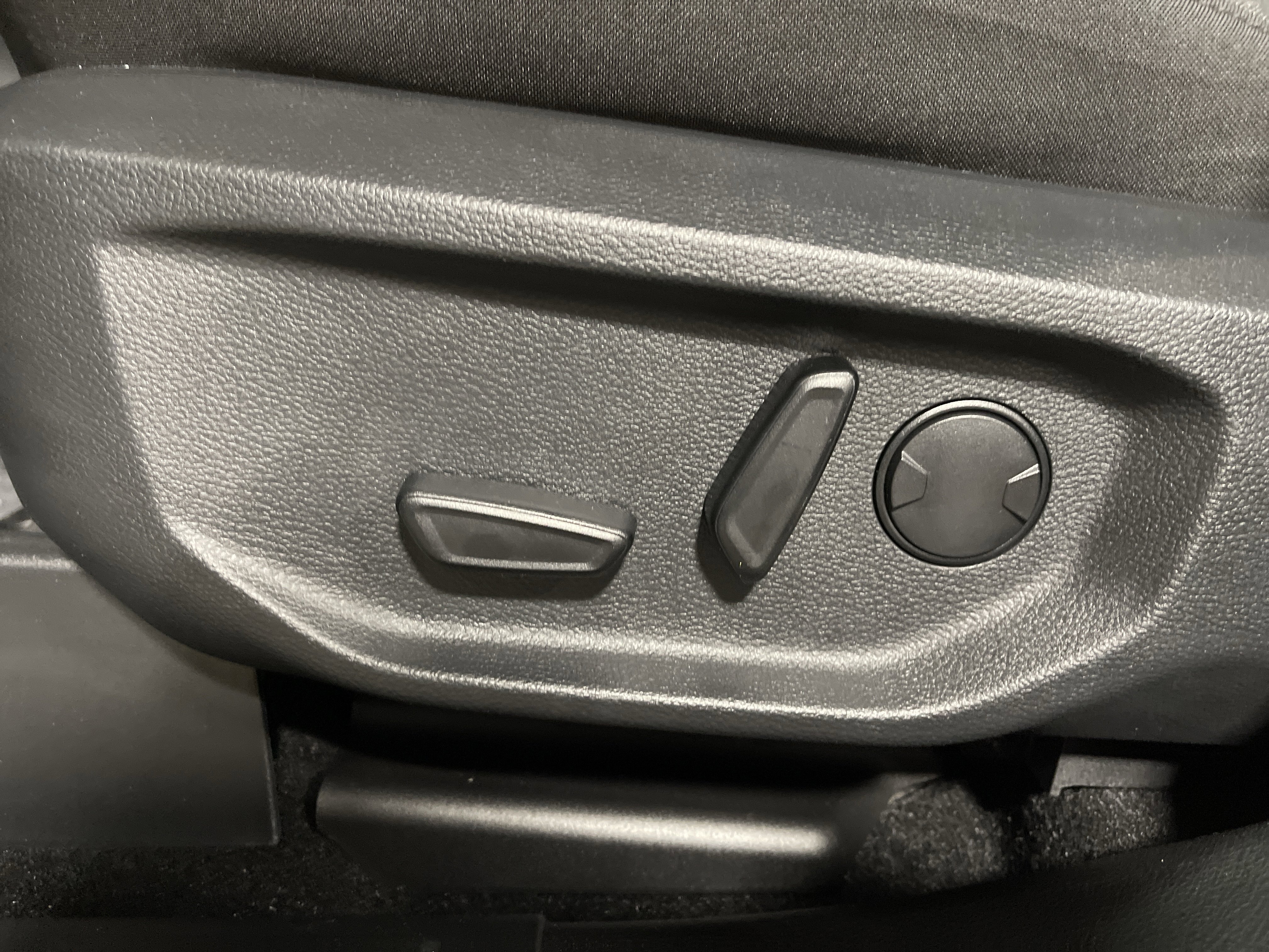 New 2025 Ford Ranger XLT image 13