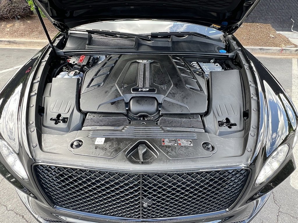 Used 2023 Bentley Bentayga image 8