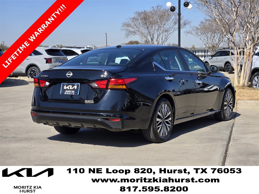 Used 2024 Nissan Altima 2.5 SV image 4