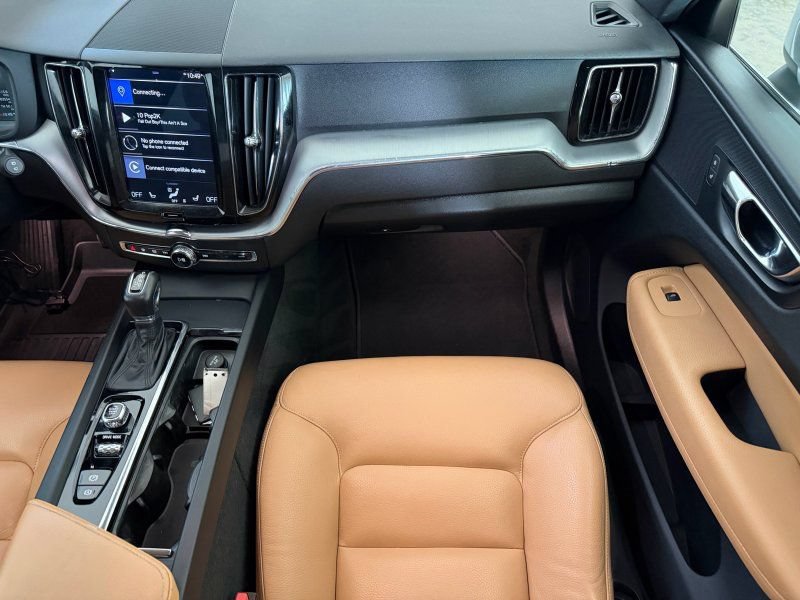 Used 2019 Volvo XC60 T6 Momentum w/ Premium Package AWD/4WD image 20