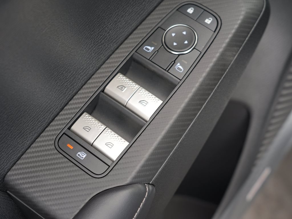 New 2026 Mitsubishi Outlander ES AWD/4WD image 16