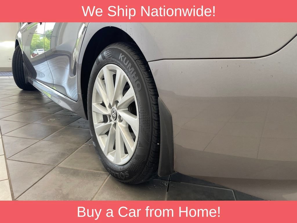 Used 2024 Toyota Camry SE FWD image 17