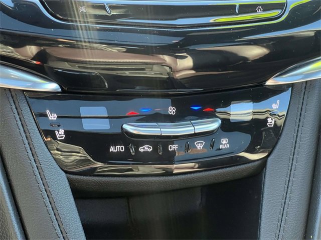 Used 2023 Cadillac XT6 Premium Luxury image 33