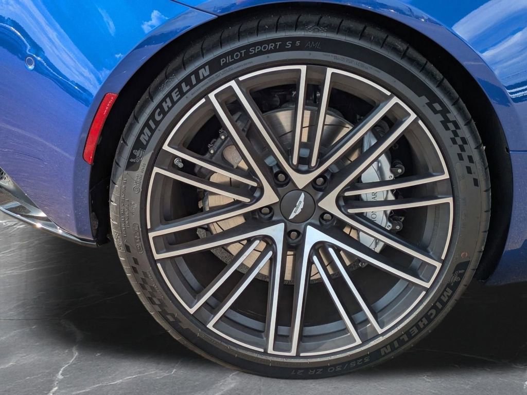 New 2025 Aston Martin DB12 Convertible image 36