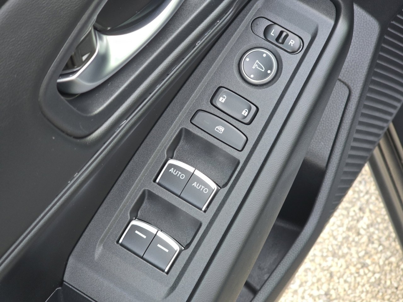 Certified 2024 Honda Accord EX image 26