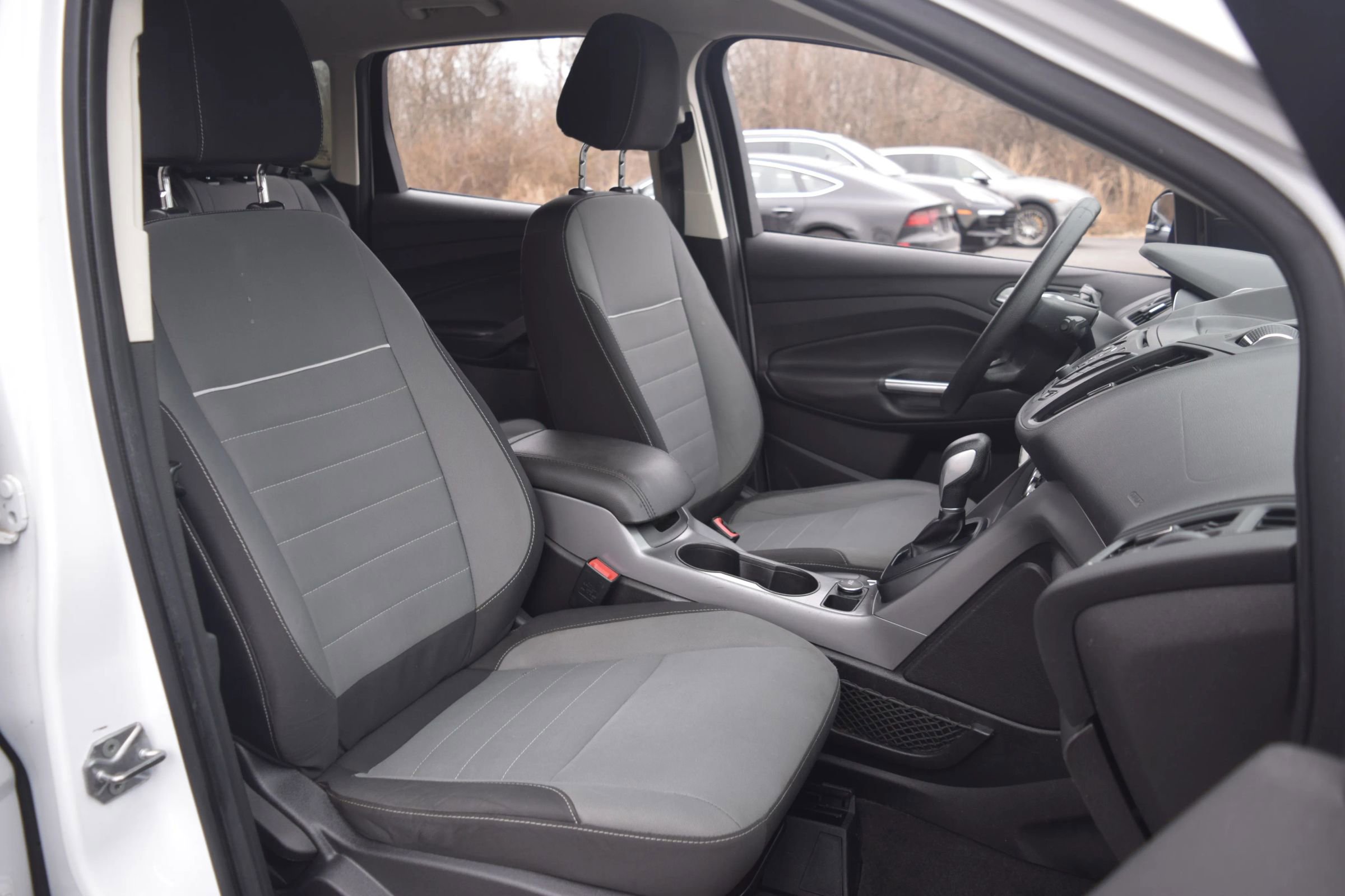 Used 2015 Ford Escape SE image 10