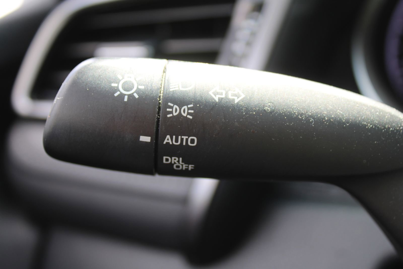 Used 2023 Toyota Camry XLE image 27