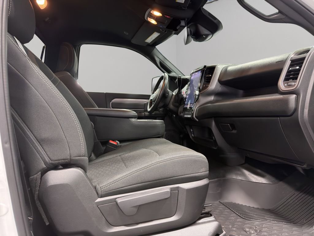 Used 2025 RAM 3500 Tradesman image 16
