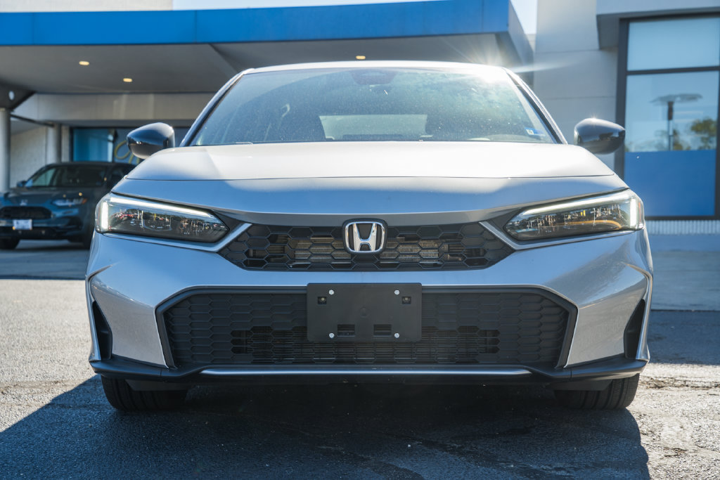Used 2026 Honda Civic Sport Touring image 2