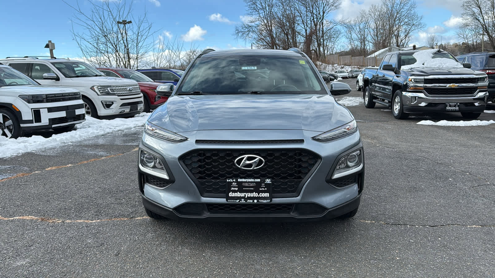 Used 2021 Hyundai Kona SEL w/ Winter Weather Package image 8