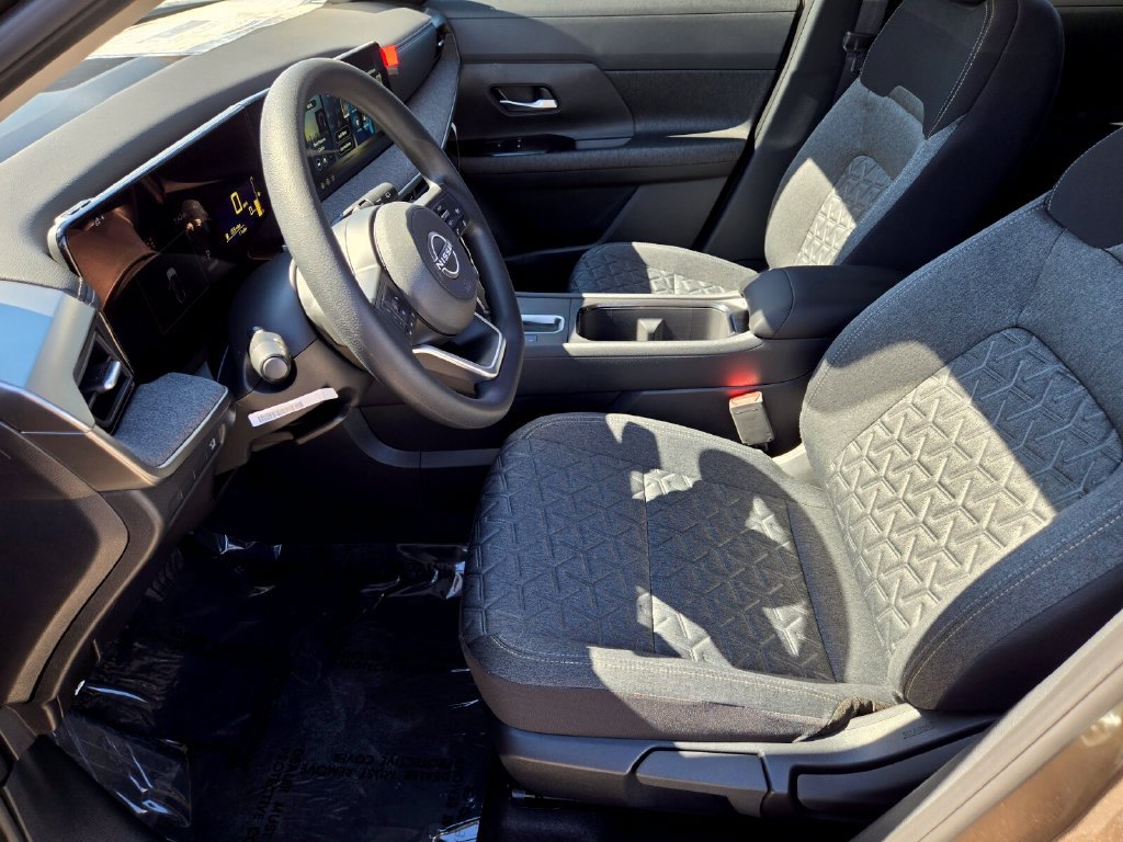 New 2027 Nissan Kicks SV w/ SV Premium Package FWD image 11
