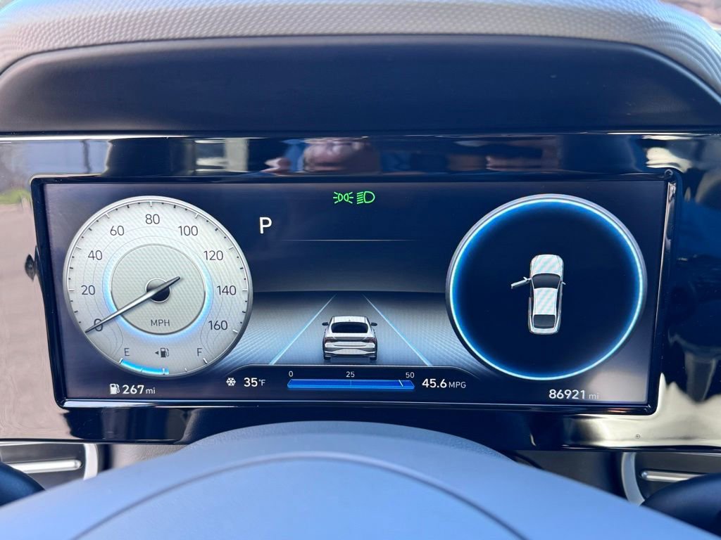 Used 2022 Hyundai Elantra SEL w/ Convenience + Premium Package image 8