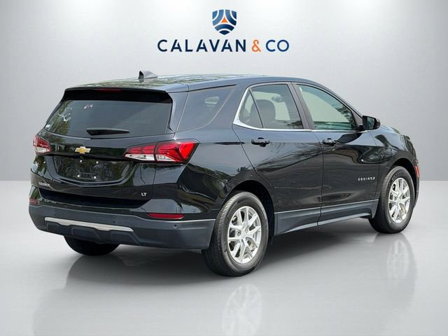 Used 2022 Chevrolet Equinox LT w/ Driver Convenience Package image 4