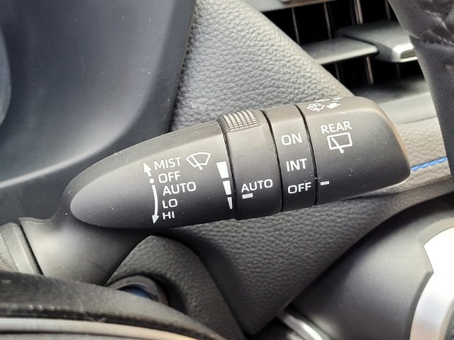 Certified 2020 Toyota RAV4 XSE AWD/4WD image 31