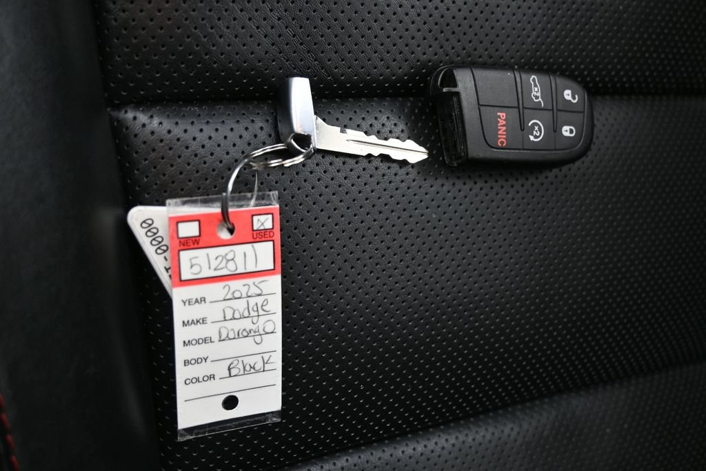 Used 2025 Dodge Durango R/T AWD/4WD image 31