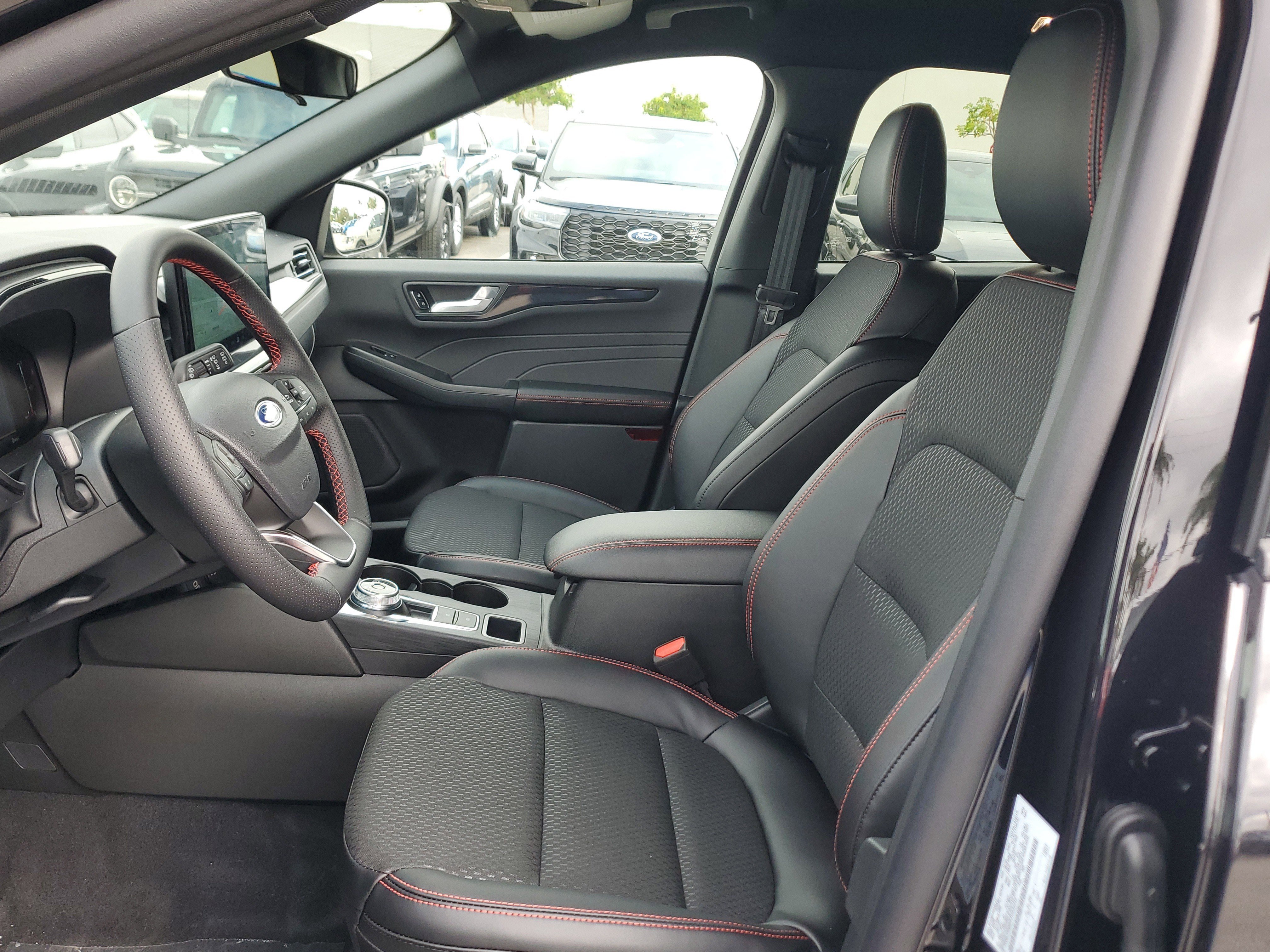 New 2026 Ford Escape ST-Line w/ Tech Pack #1 image 10