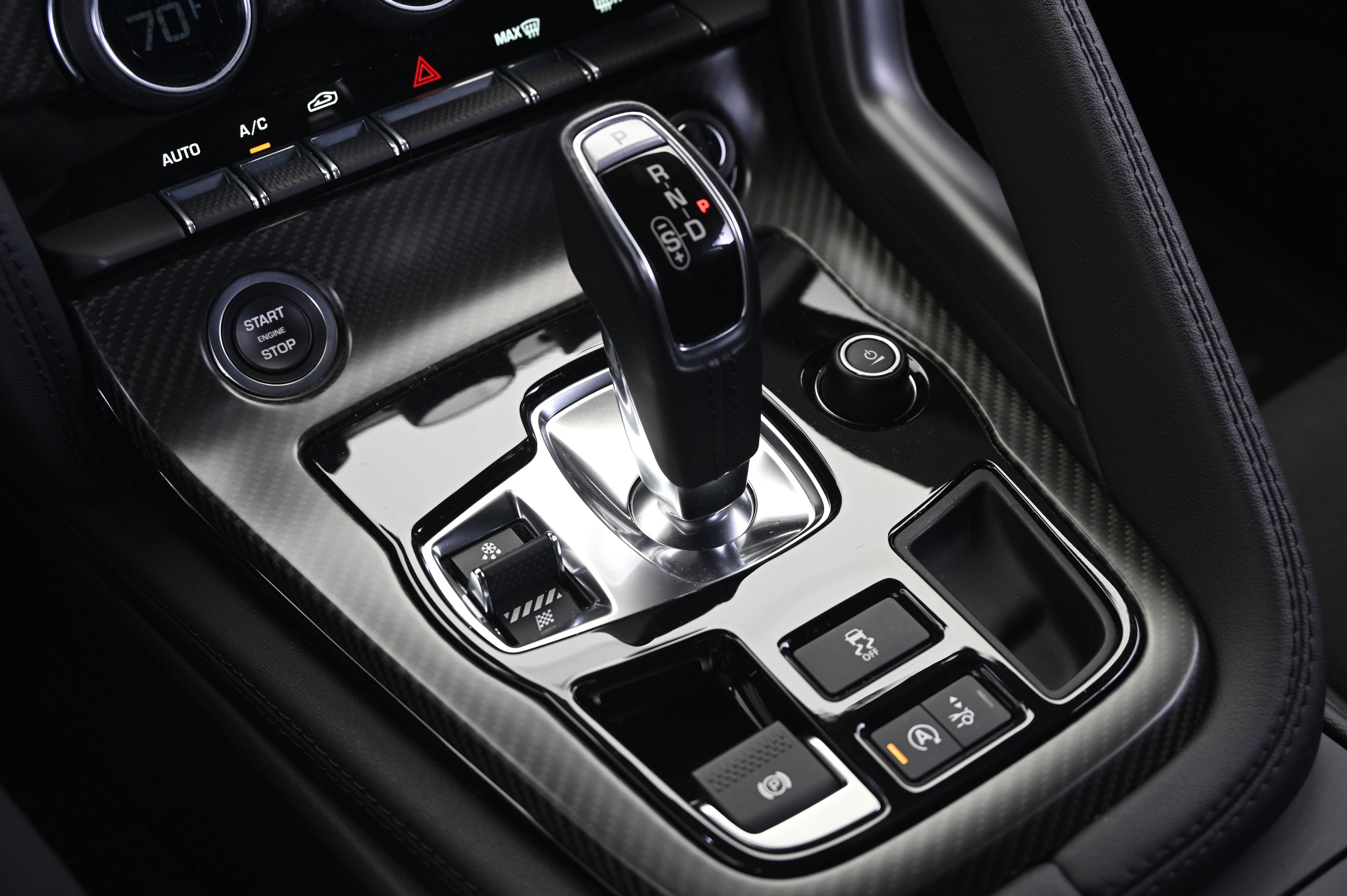 Used 2018 Jaguar F-TYPE Coupe image 27