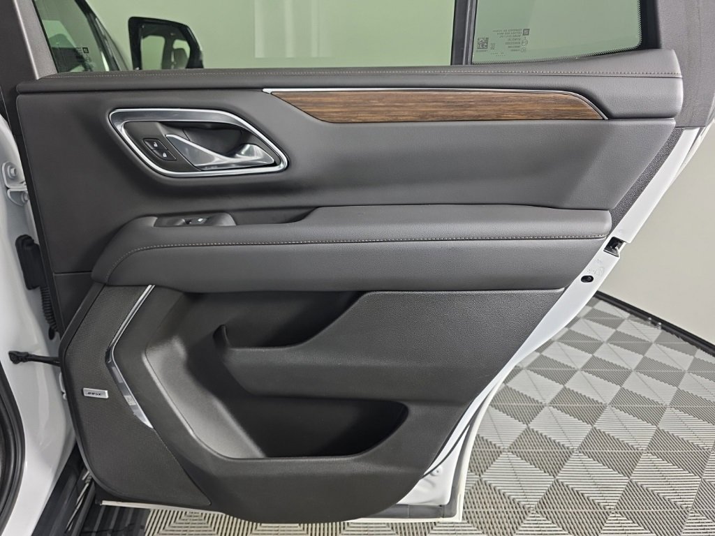 Used 2023 Chevrolet Tahoe High Country image 39