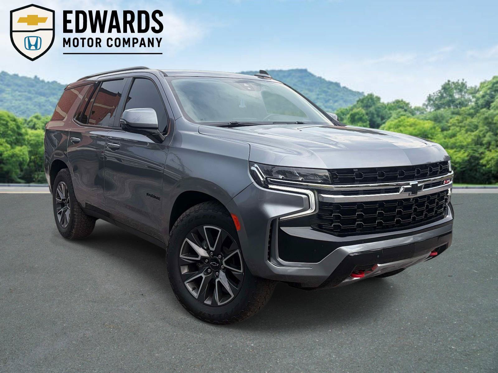 Used 2021 Chevrolet Tahoe Z71 w/ Z71 Off-Road Package AWD/4WD image 1