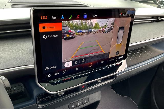 New 2025 Volkswagen ID. Buzz Pro S Plus image 21