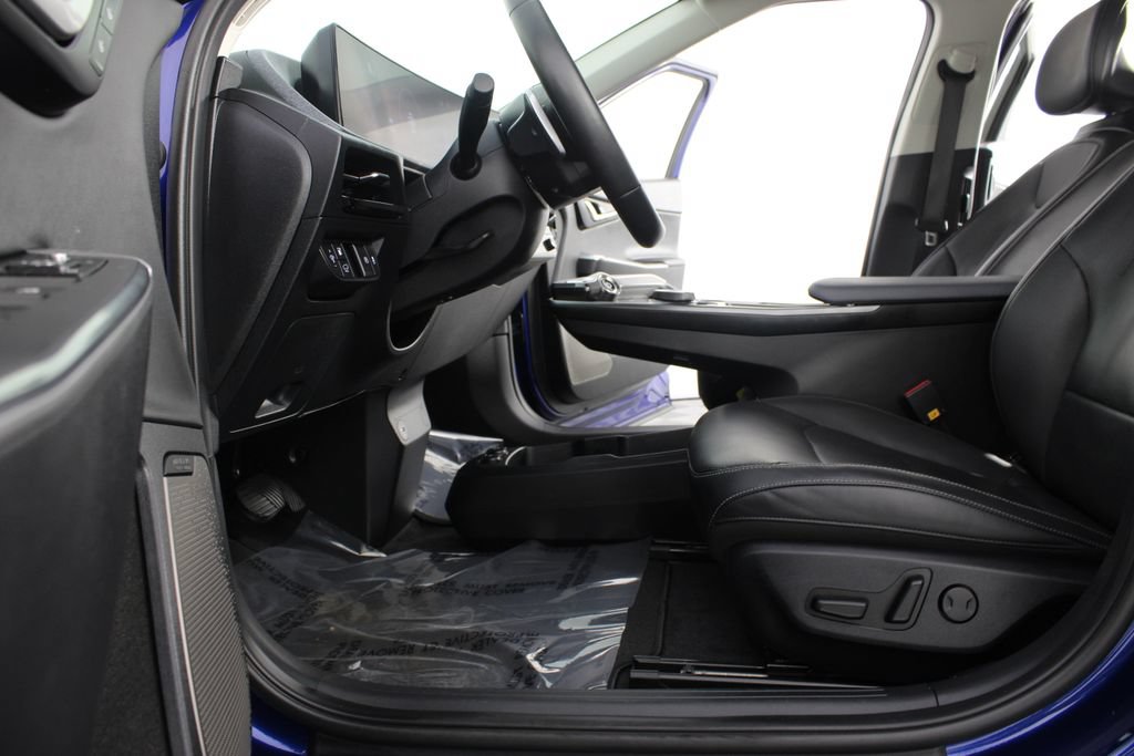 Used 2022 Kia EV6 Wind RWD image 18