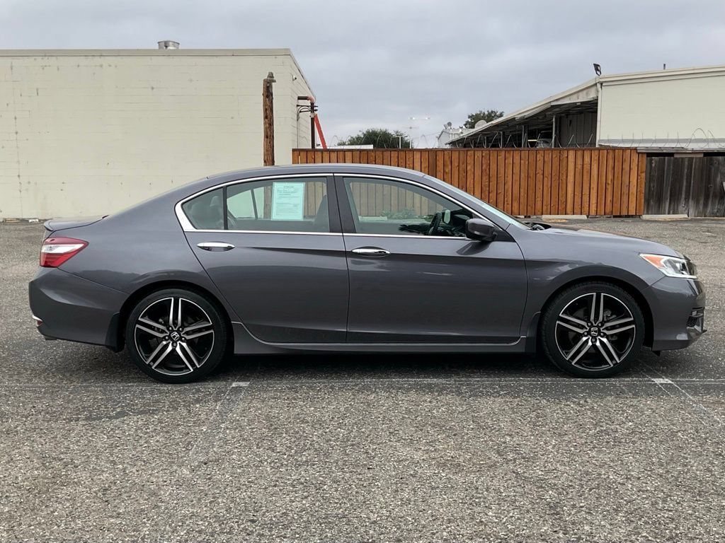 Used 2016 Honda Accord Sport image 7