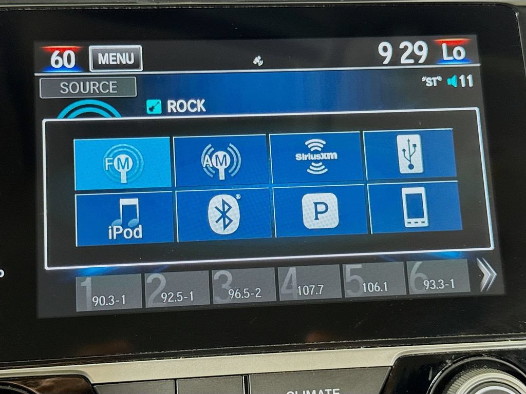 Used 2019 Honda Civic EX image 21