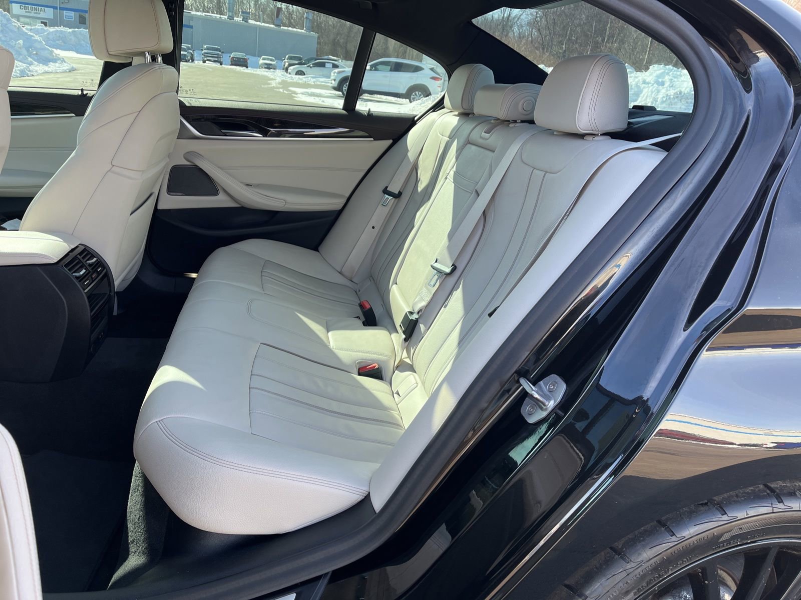 Used 2020 BMW M550i xDrive w/ Premium Package AWD/4WD image 15
