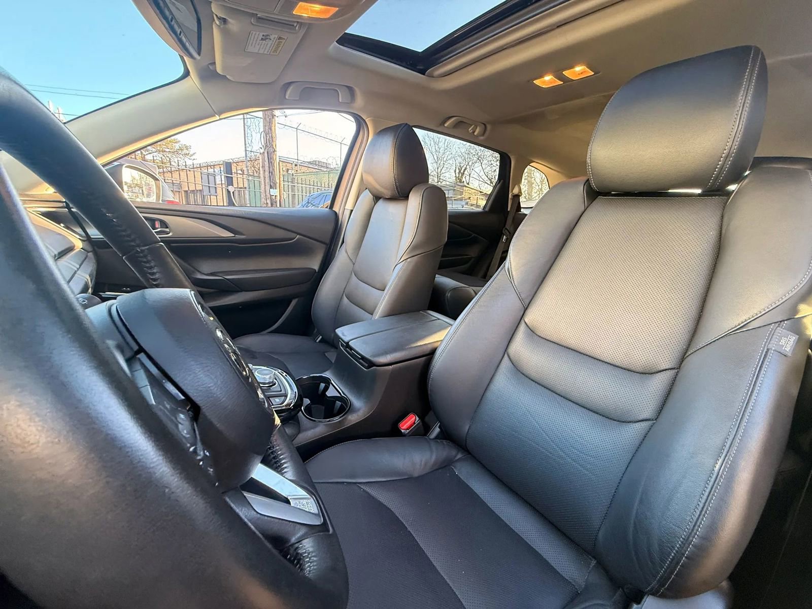 Used 2023 MAZDA CX-9 Touring image 11