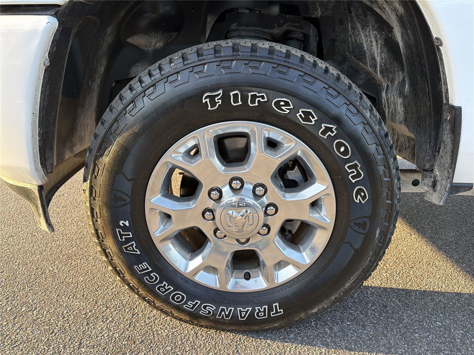 Used 2024 RAM 2500 Laramie AWD/4WD image 11