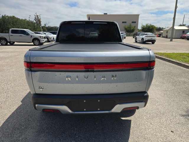 Used 2024 Rivian R1T Adventure Dual AWD/4WD image 4