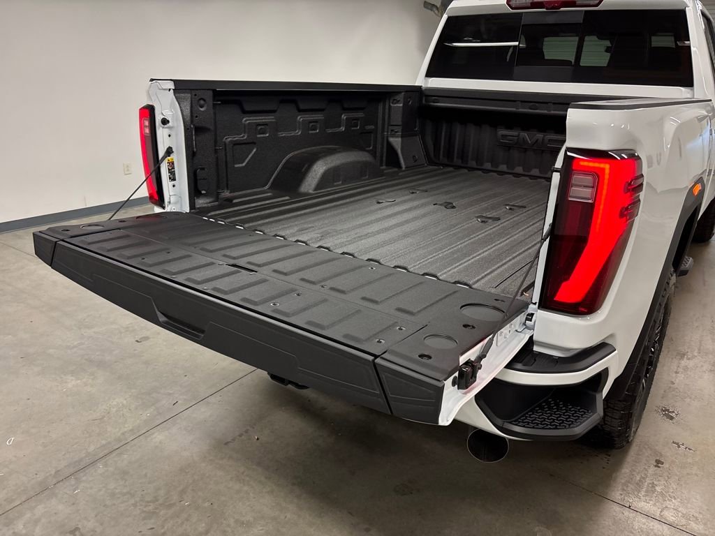 New 2026 GMC Sierra 2500 Denali Ultimate w/ Max Trailering Package image 18