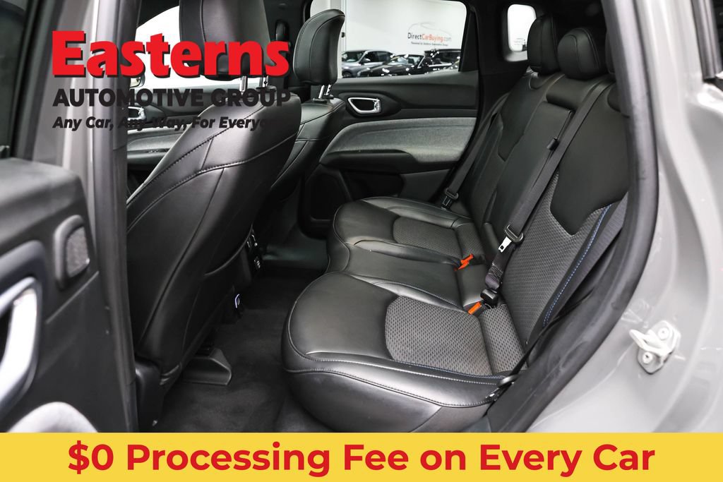 Used 2023 Jeep Compass Latitude w/ Sun and Sound Group AWD/4WD image 22
