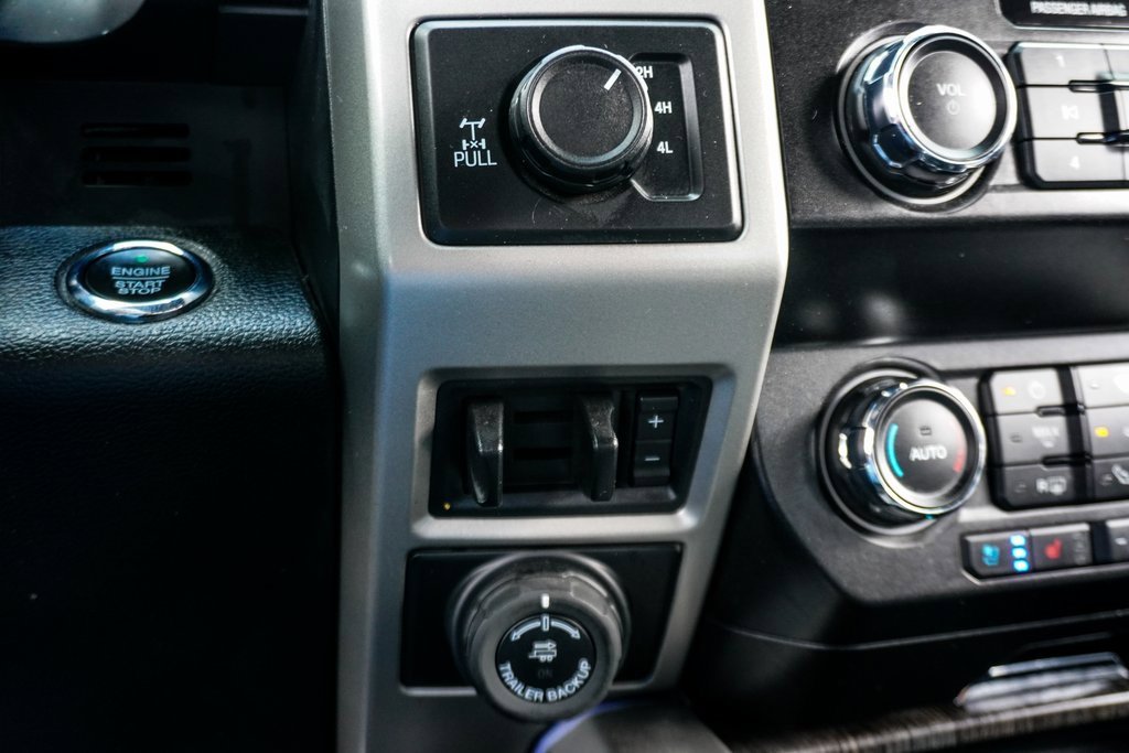 Used 2021 Ford F250 Lariat w/ Lariat Ultimate Package image 39