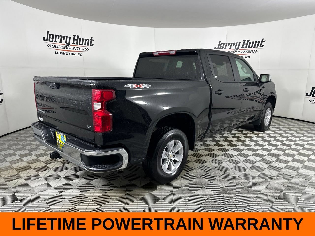 Used 2026 Chevrolet Silverado 1500 LT AWD/4WD image 6