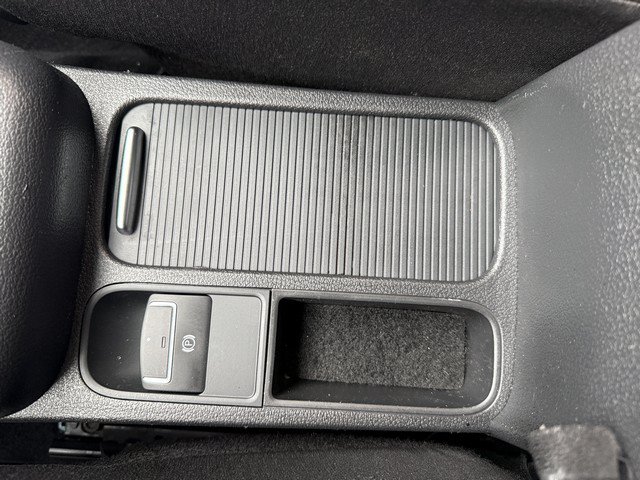 Used 2017 Volkswagen Tiguan Limited w/ Premium Package FWD image 33