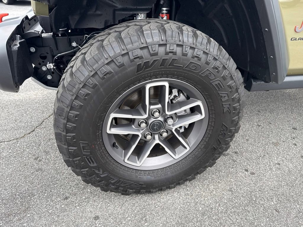 Used 2025 Jeep Gladiator Mojave w/ Convenience Group image 38