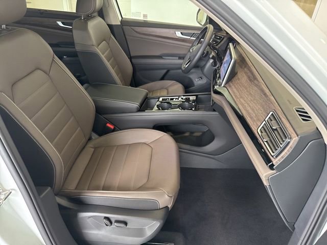 New 2025 Volkswagen Atlas SEL image 11
