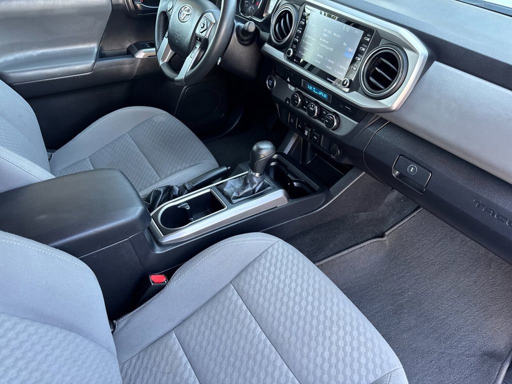 Used 2023 Toyota Tacoma SR5 RWD image 15